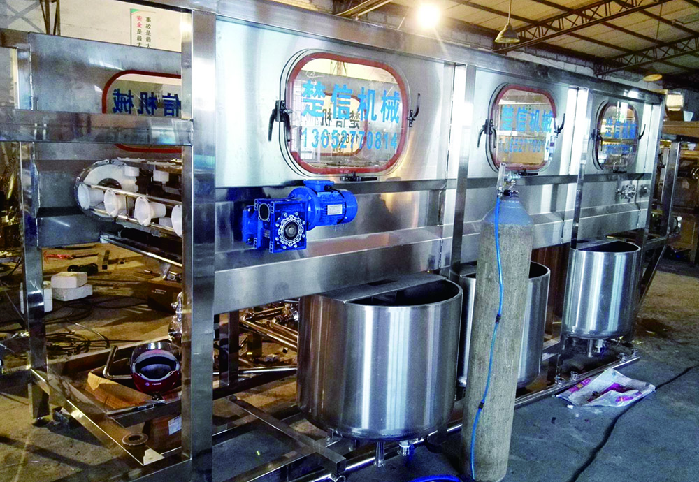 我就是個(gè)賣水的，沒那么偉大！【楚信?】